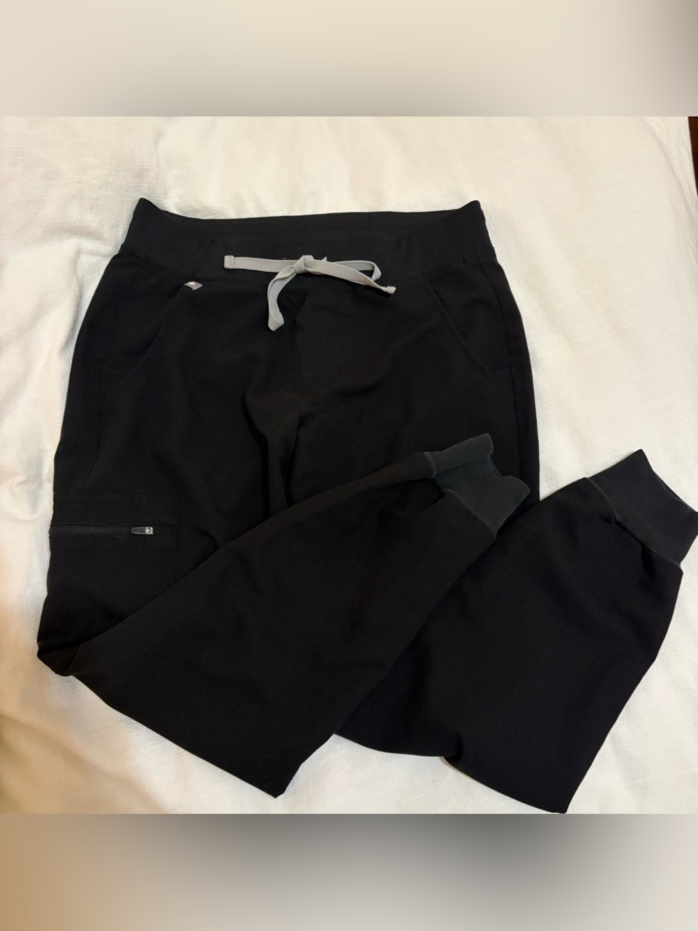 FIGS scrub joggers